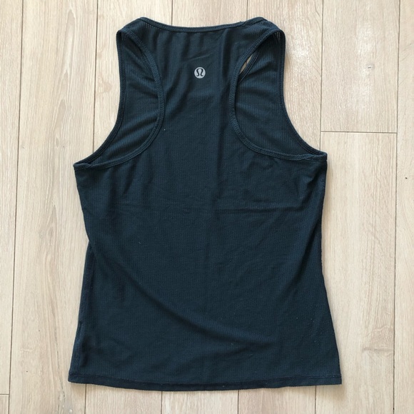 Lululemon Racerback Mesh Tank Top Made in Canada Size 10 - Picture 1 of 9